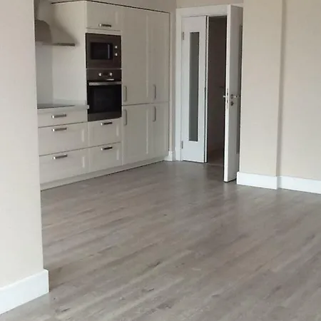 Azurevista Deluxe Apartment